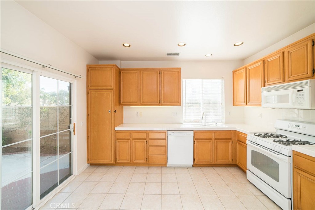 124 CHERRYBROOK Lane