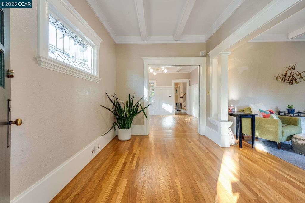 PIEDMONT AVENUE - Residential