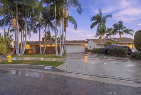 Photo of 350 E Greenwood AVE, La Habra, CA 90631 (MLS # CV26173861)