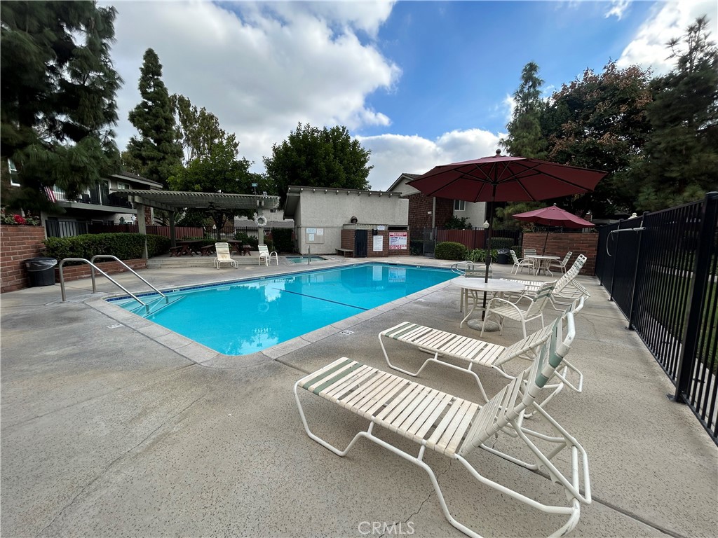 Woodlake Village (WDLK) - Residential