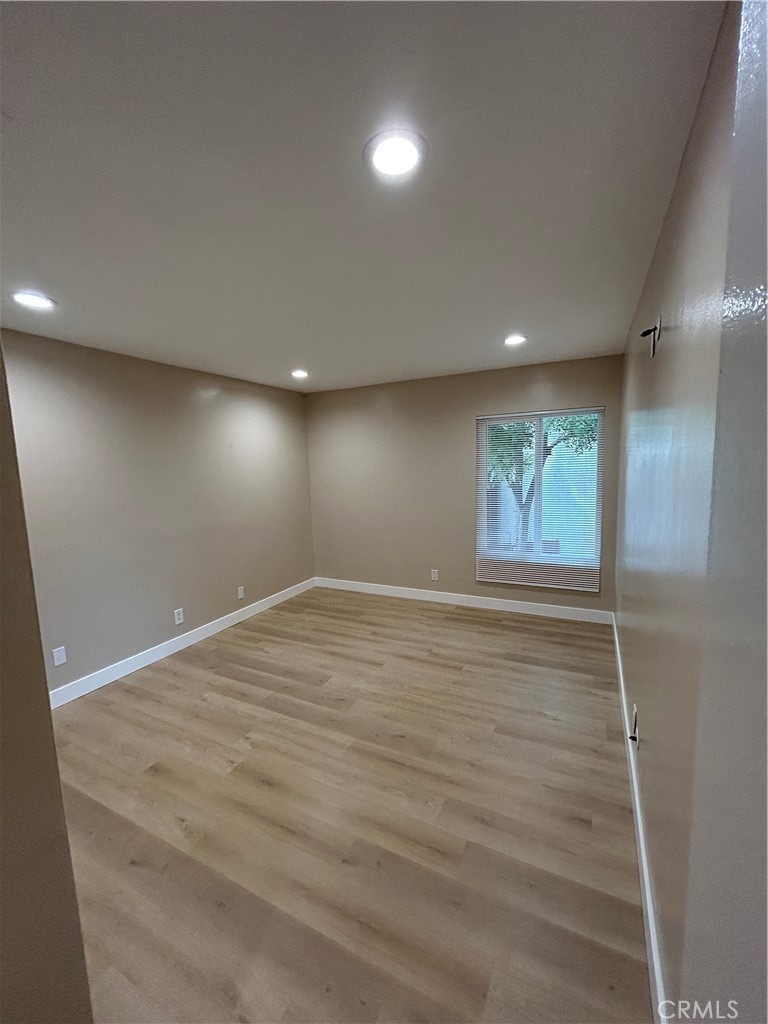 Woodlake Village (WDLK) - Residential