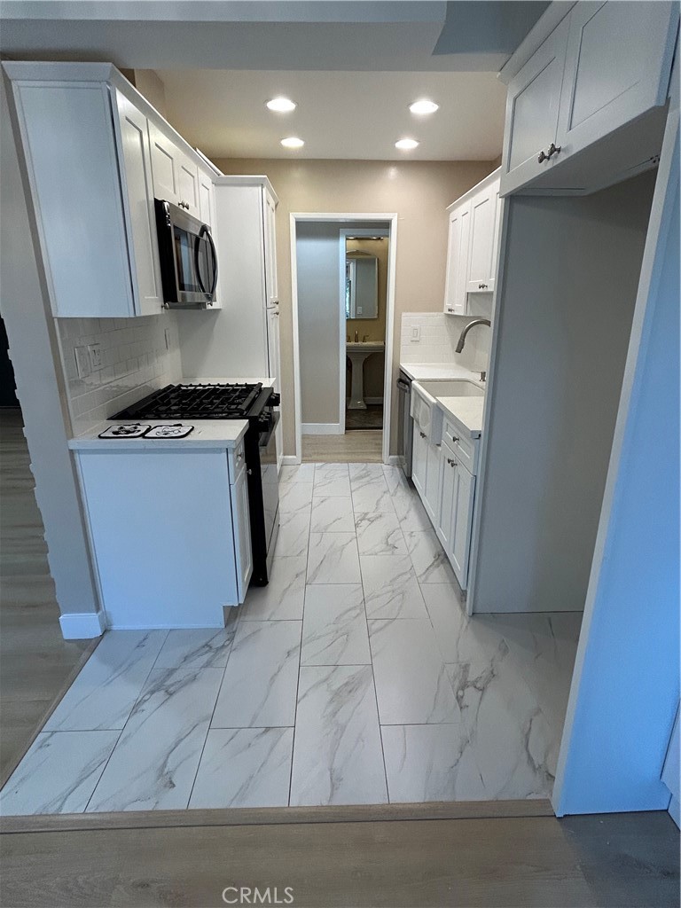 Woodlake Village (WDLK) - Residential