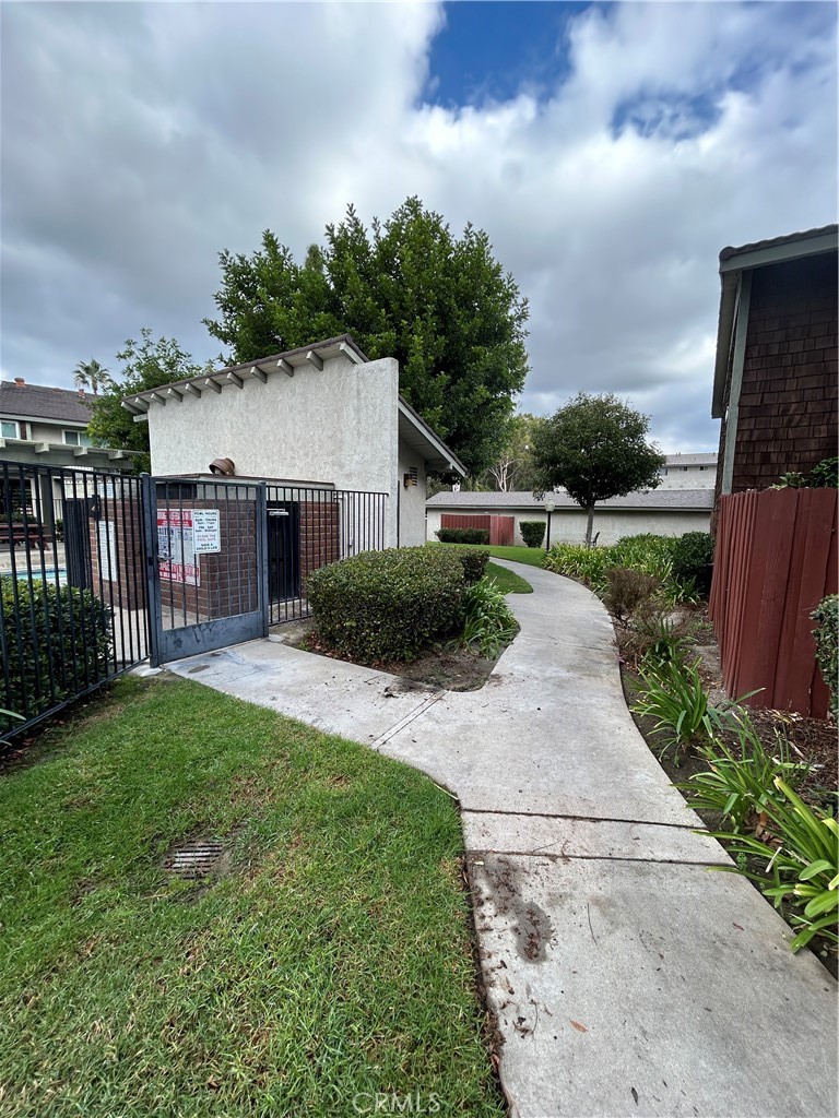 Woodlake Village (WDLK) - Residential