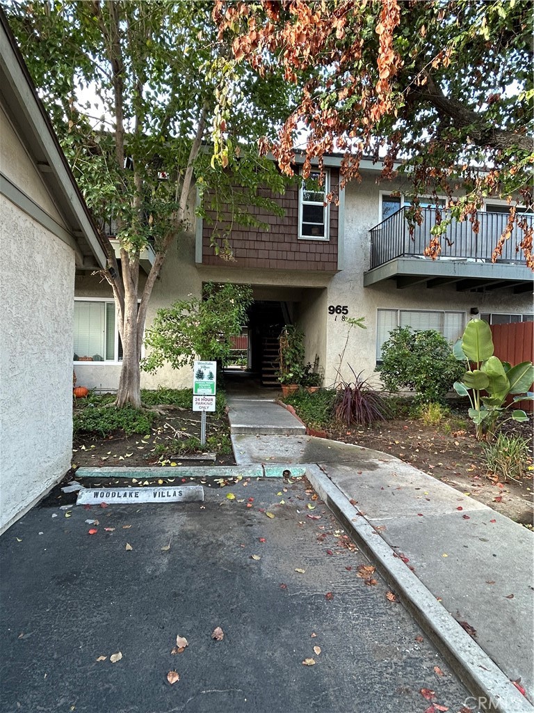 Woodlake Village (WDLK) - Residential