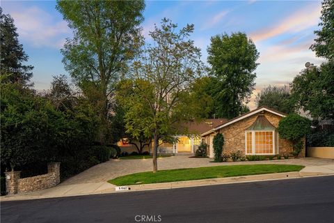 Photo of 5062 Calvin Avenue, Tarzana, CA 91356 (MLS # SR26101109)