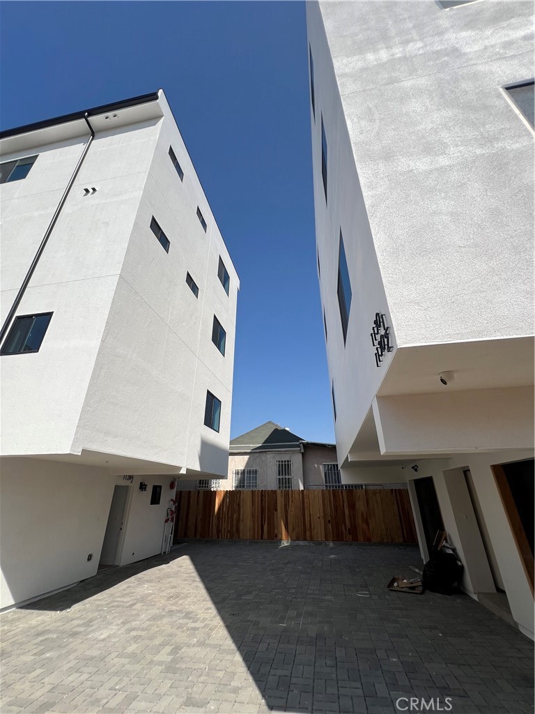 Properties 1 1128 Ardmore
