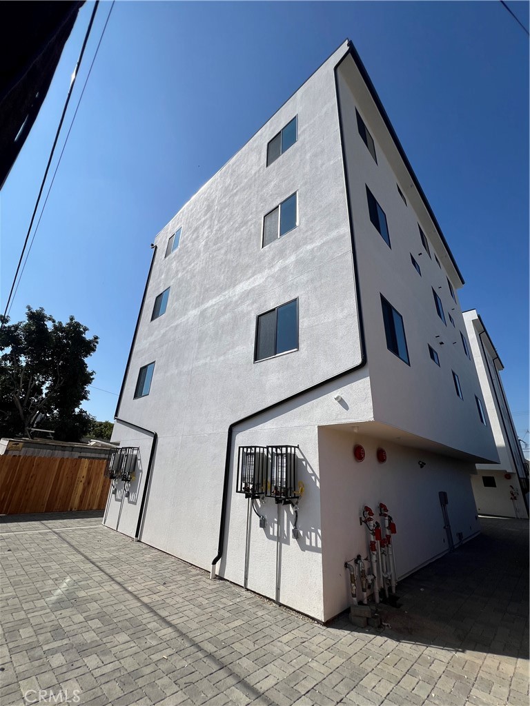 Properties 3 1128 Ardmore