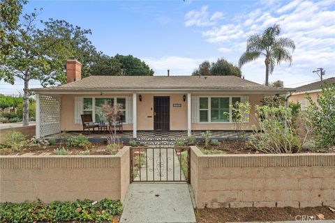 2692 San Francisco Avenue Long Beach CA 90806