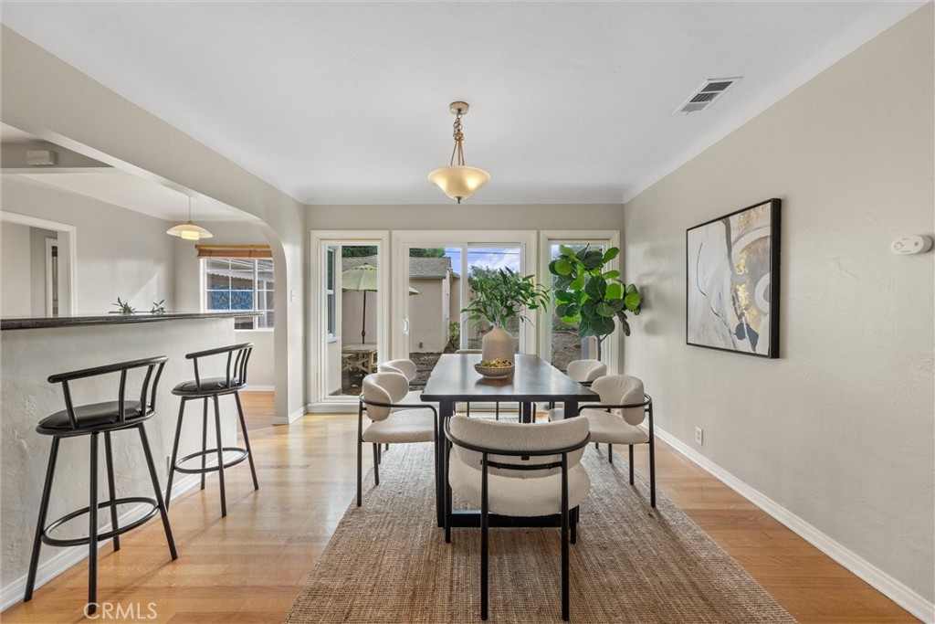 2692 San Francisco Avenue