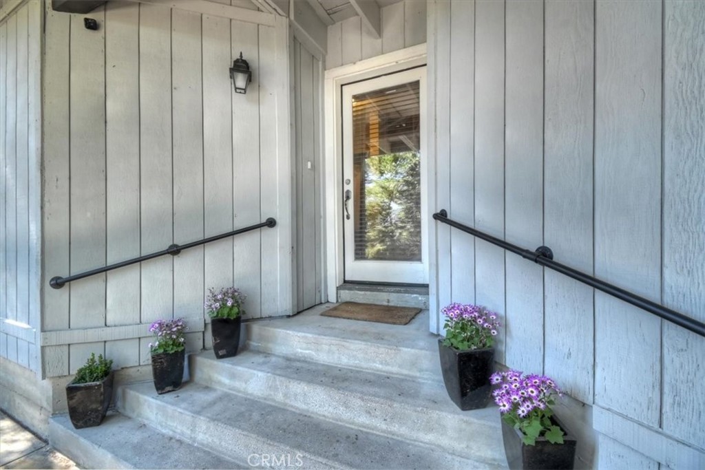 24607 Altdorf Drive