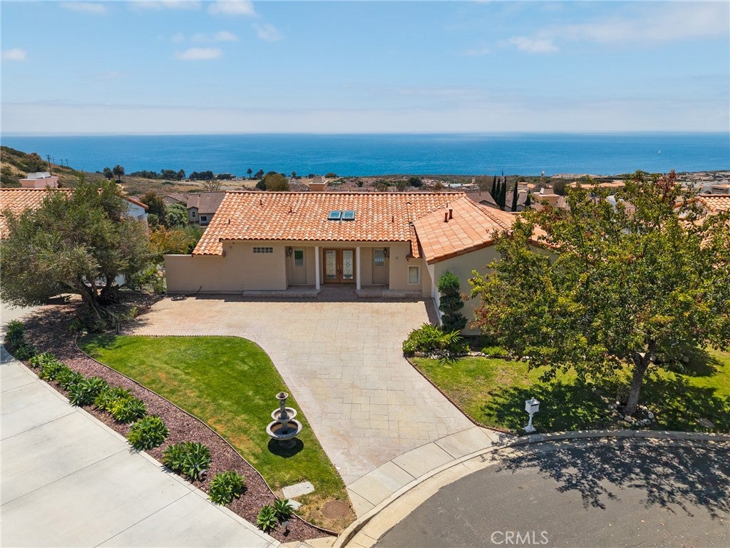 7050 Via Del Mar