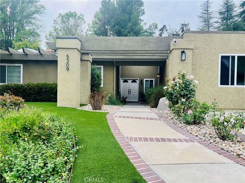 Photo of 5309 Lockhurst Drive, Woodland Hills, CA 91367 (MLS # SR26067861)