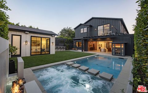 3764 Mountain View Avenue Los Angeles CA 90066