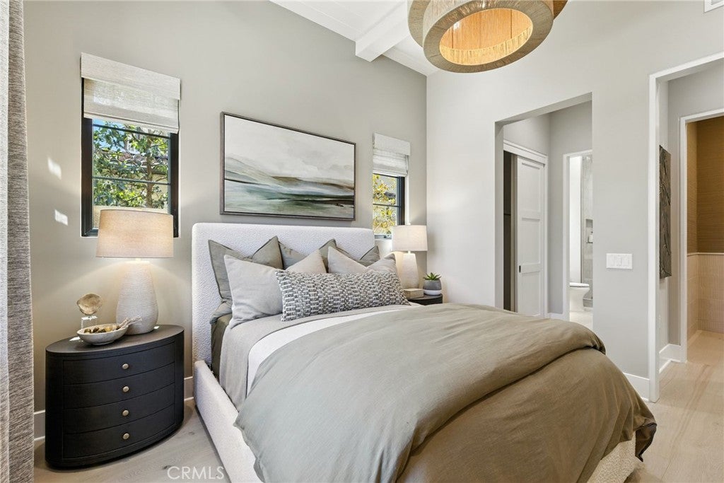 433 Narcissus, Irvine CA 92602 - Photo 32