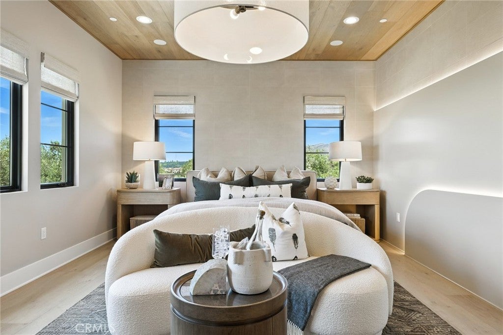 433 Narcissus, Irvine CA 92602 - Photo 43