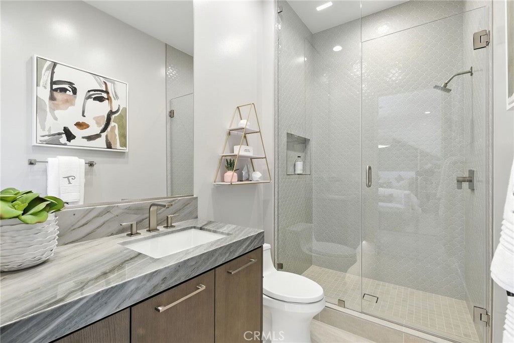 433 Narcissus, Irvine CA 92602 - Photo 27