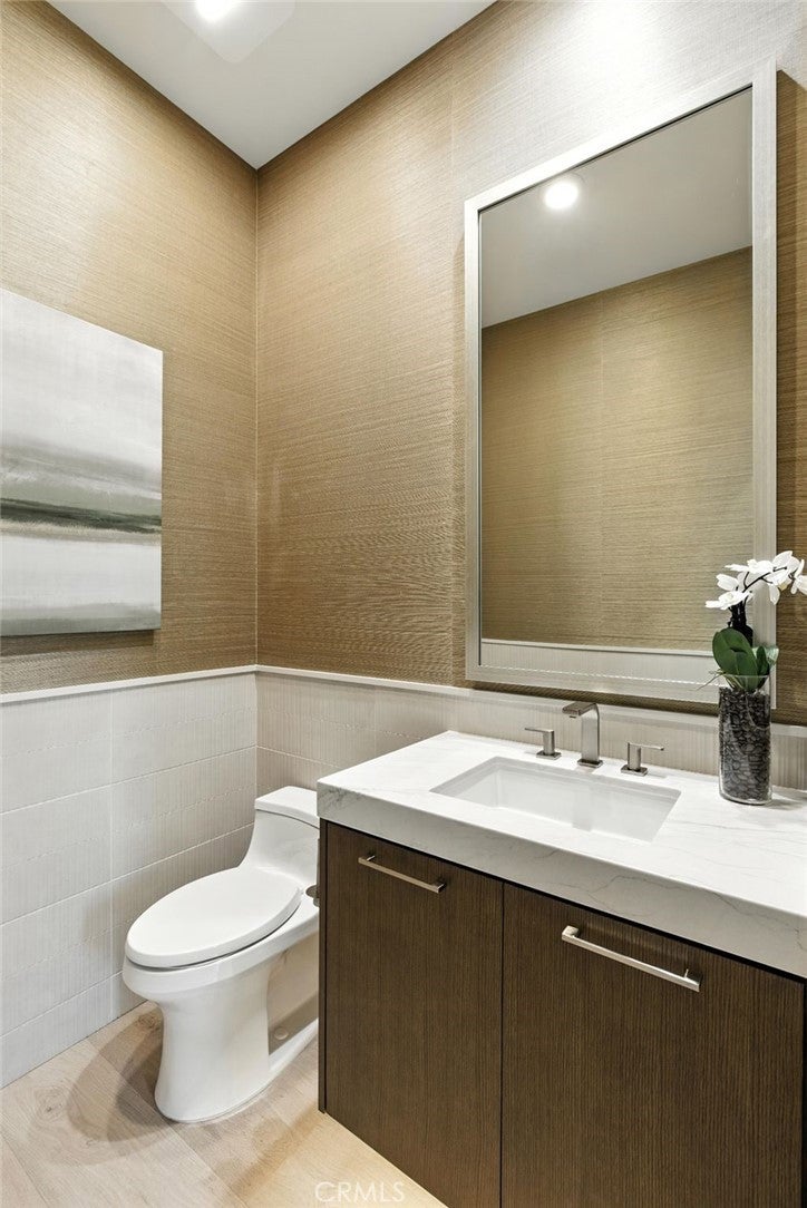 433 Narcissus, Irvine CA 92602 - Photo 25