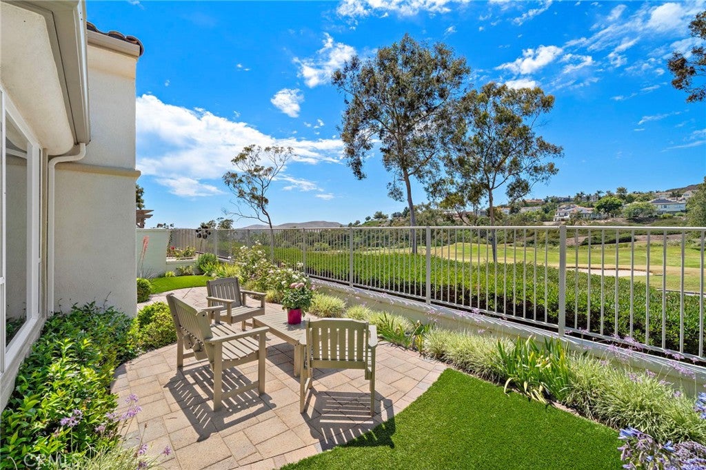 82 Avenida Cristal, San Clemente CA 92673 - Photo 23