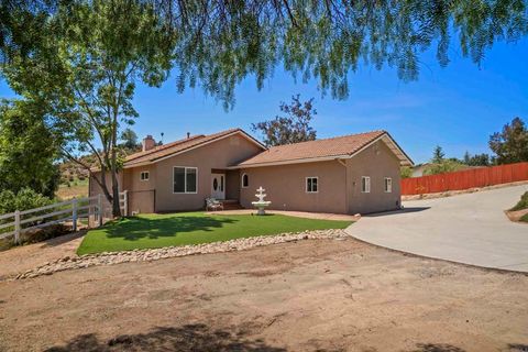 11112 Calgary Way Valley Center CA 92082