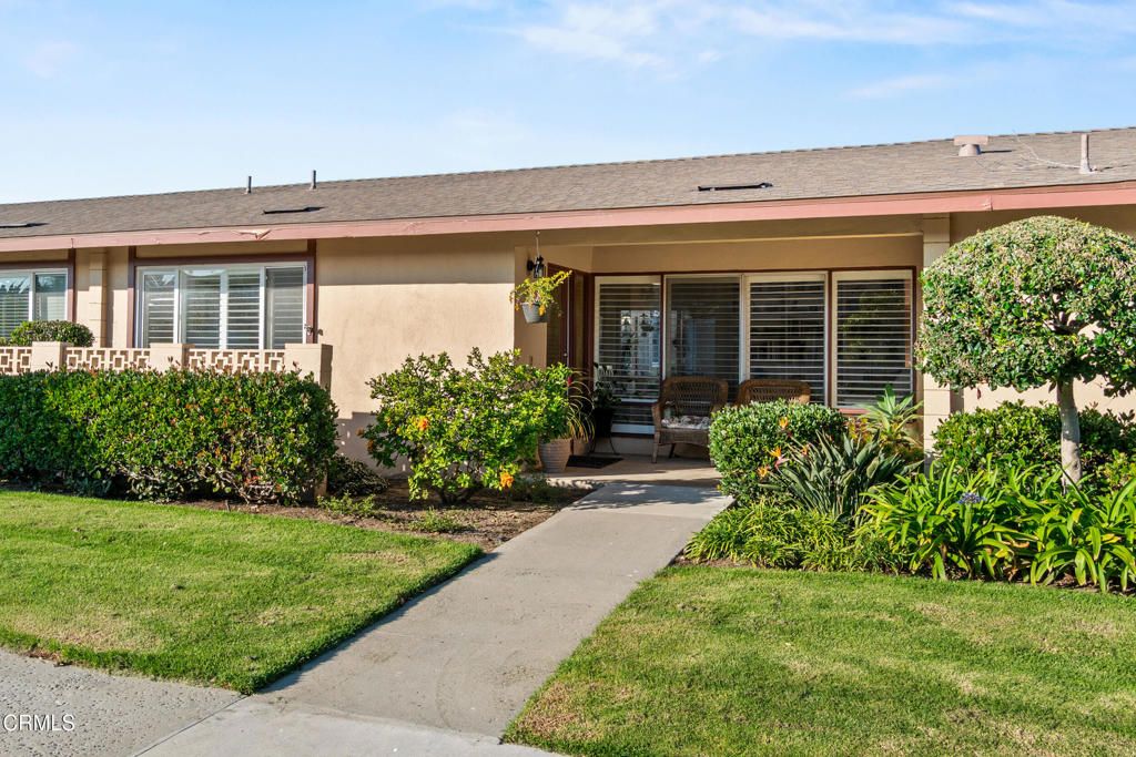 Photo of 243 E Elfin Green, Port Hueneme, CA 93041 (MLS # V1-33553)