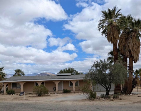 Photo of 1991 Hauberk Rd Dr, Borrego Springs, CA 92004 (MLS # 260024796SD)