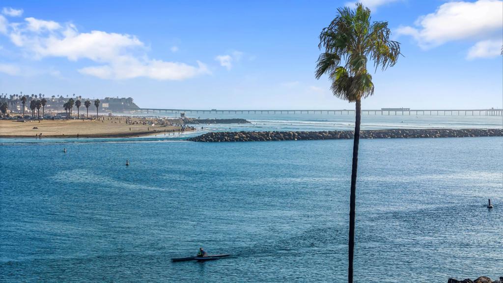 2623 Ocean Front Walk