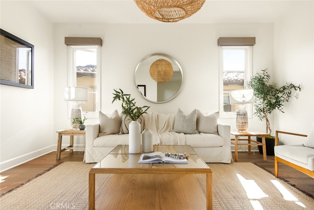 Sea Summit - Residential