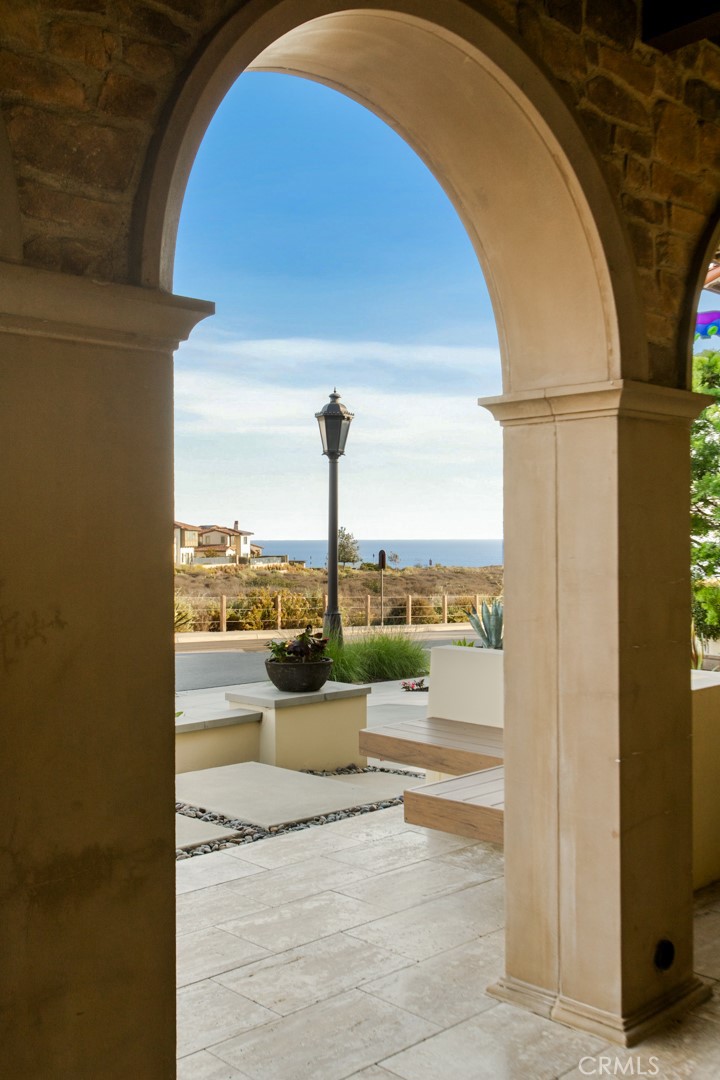 Sea Summit - Residential