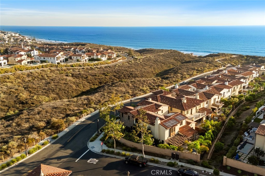 Sea Summit - Residential