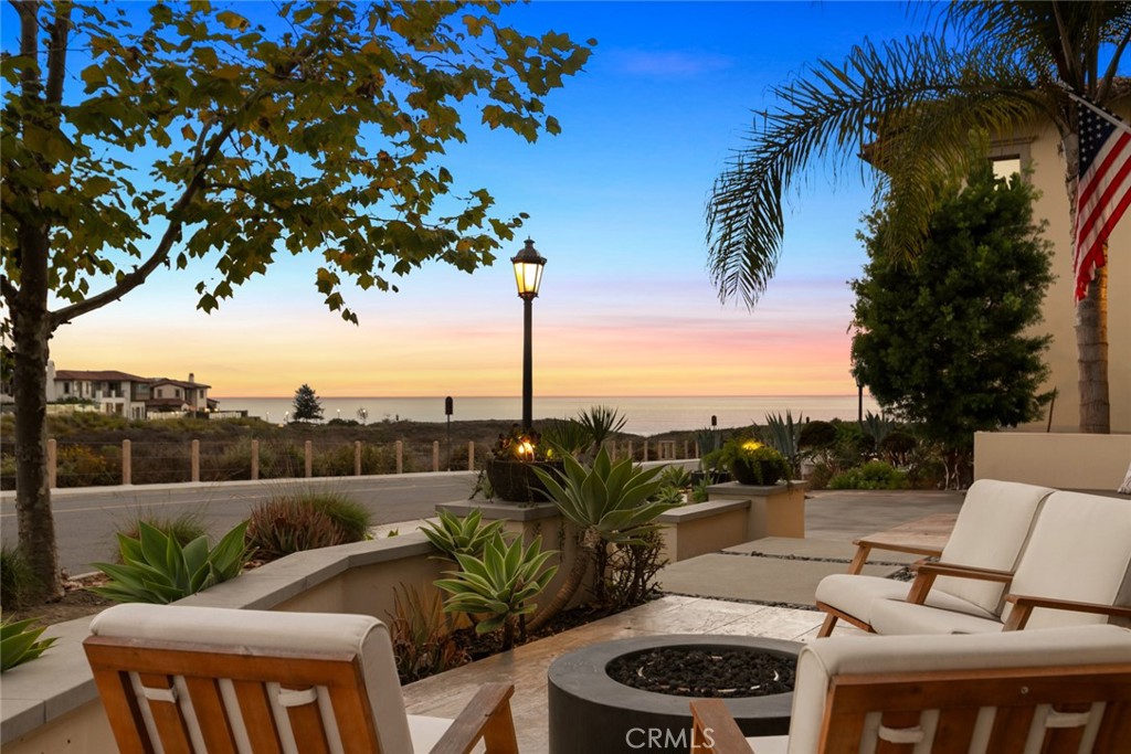 Sea Summit - Residential