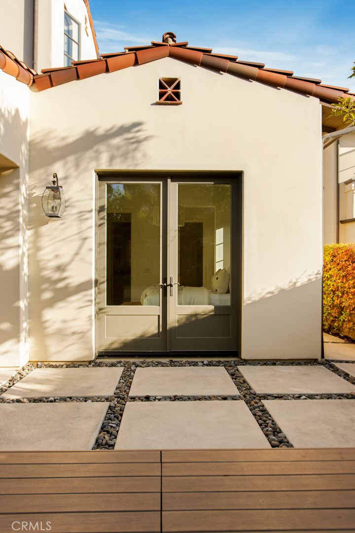 Sea Summit - Residential