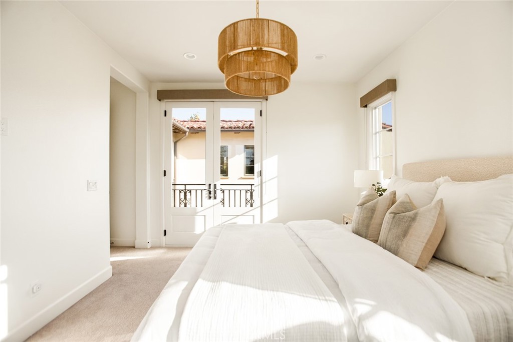 Sea Summit - Residential
