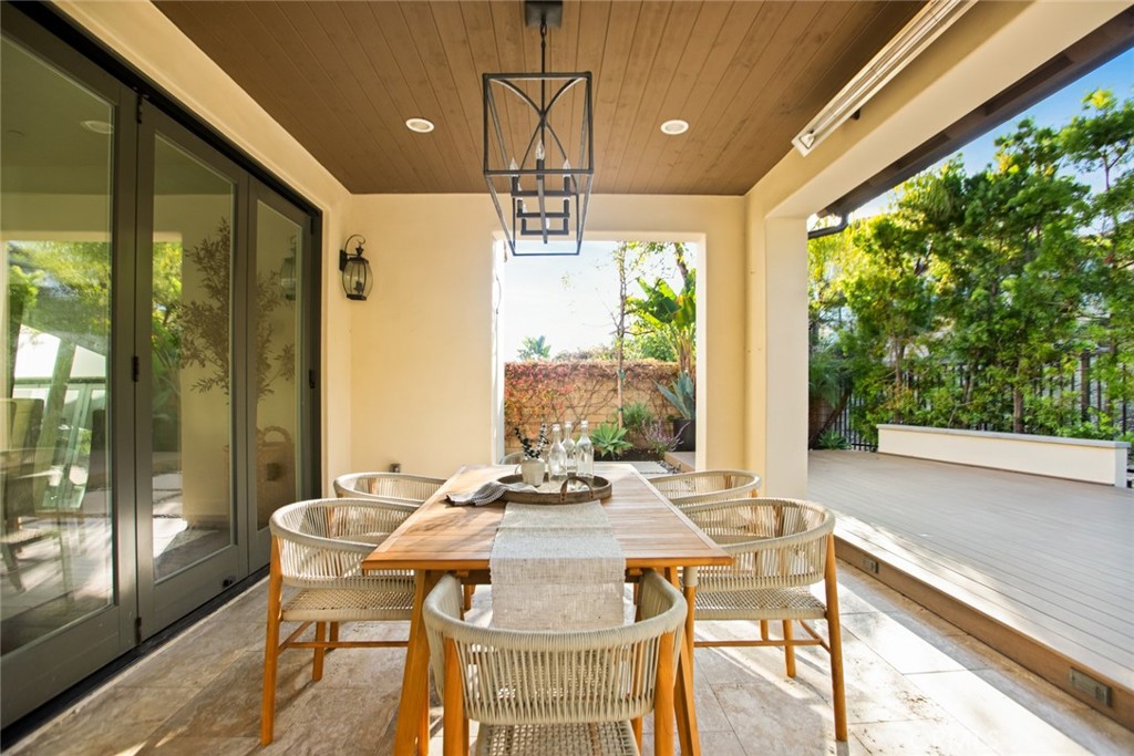 Sea Summit - Residential
