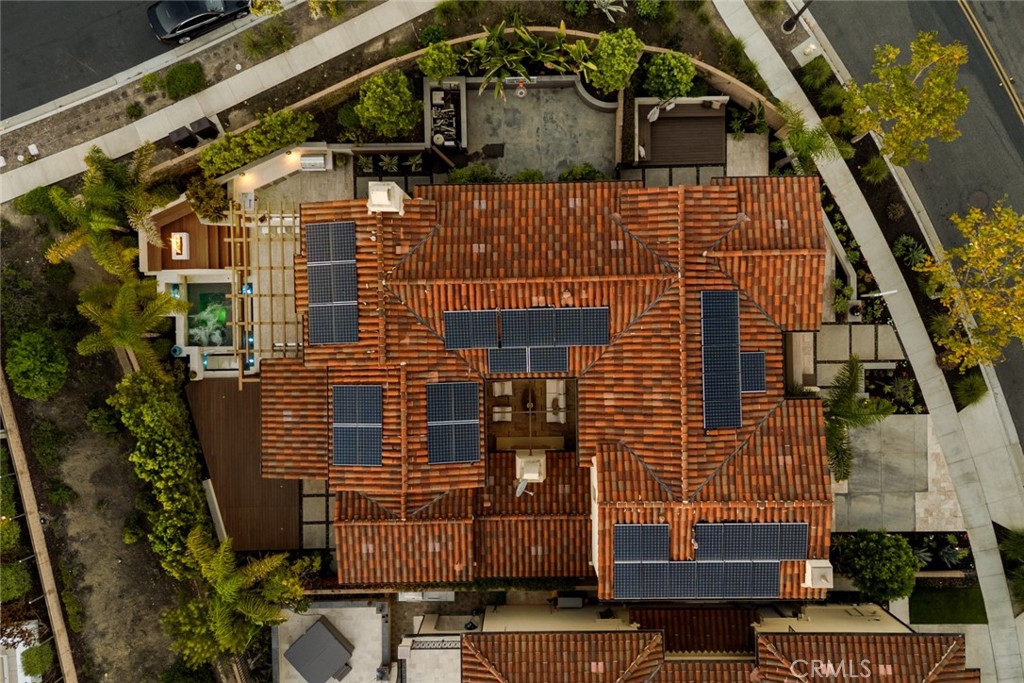 Sea Summit - Residential