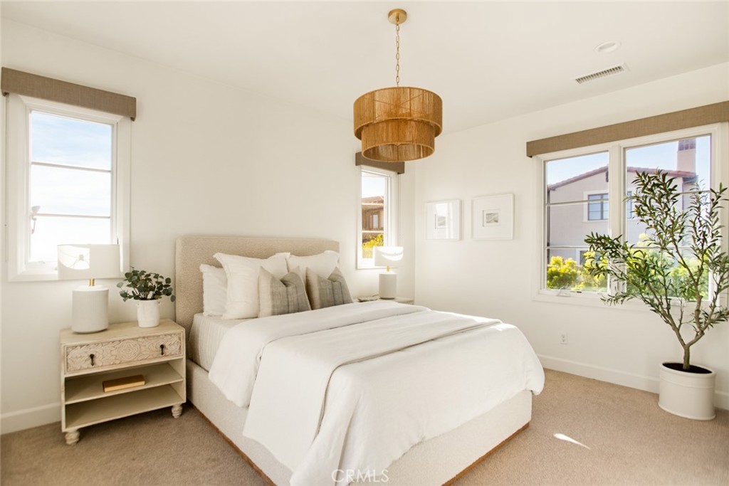 Sea Summit - Residential