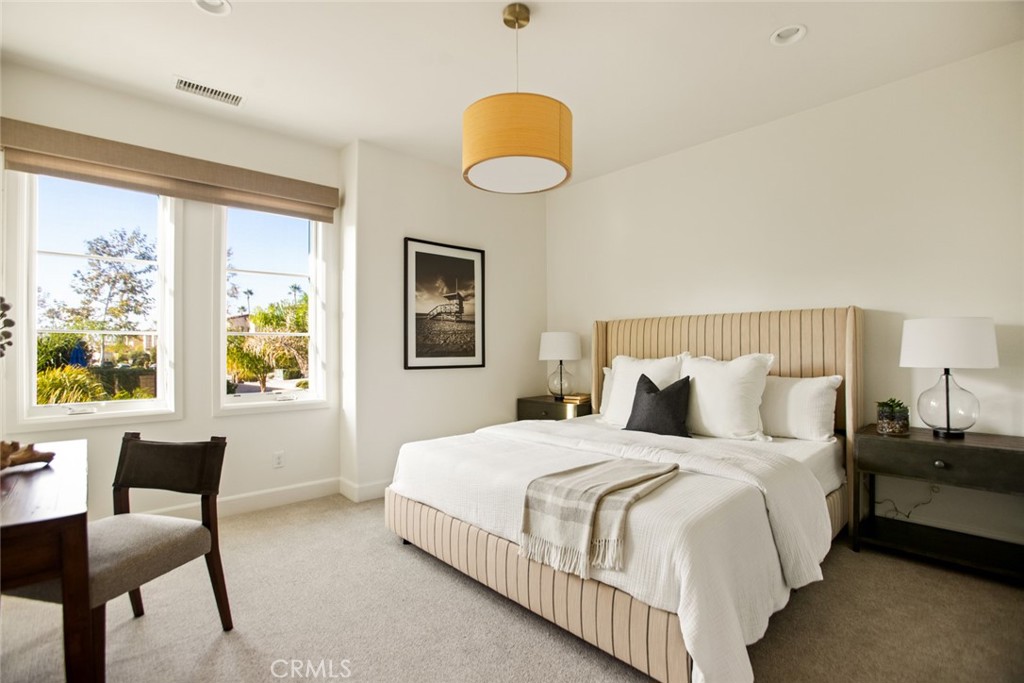 Sea Summit - Residential
