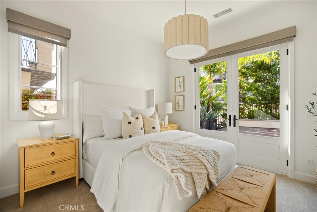 Sea Summit - Residential