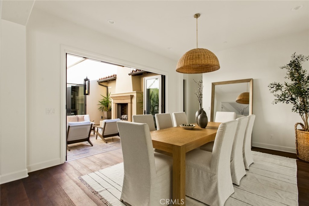 Sea Summit - Residential