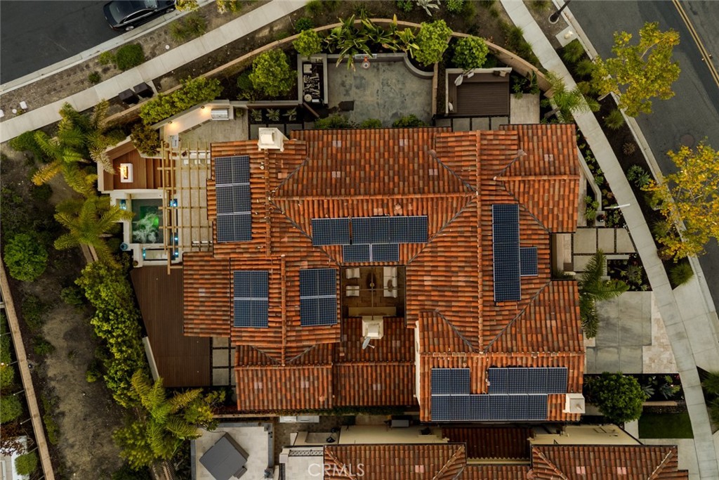 Sea Summit - Residential