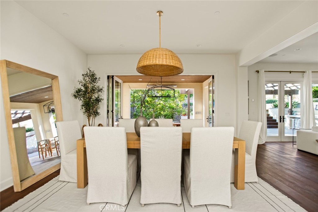 Sea Summit - Residential