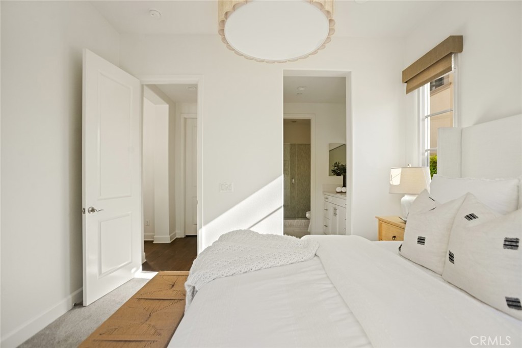 Sea Summit - Residential