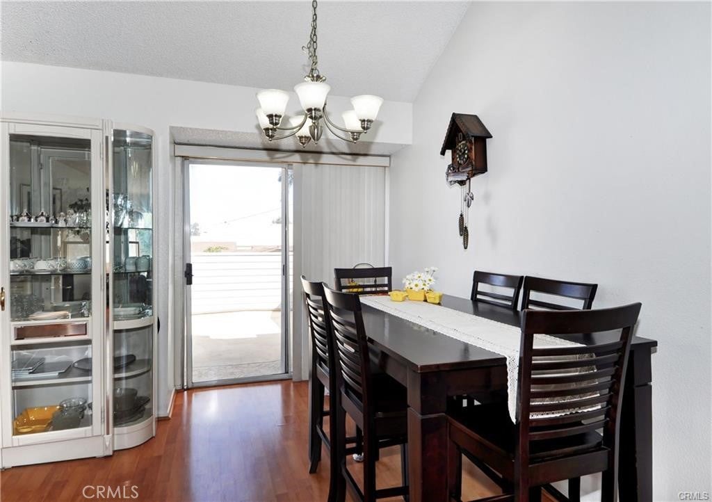 10411 Garden Grove 36