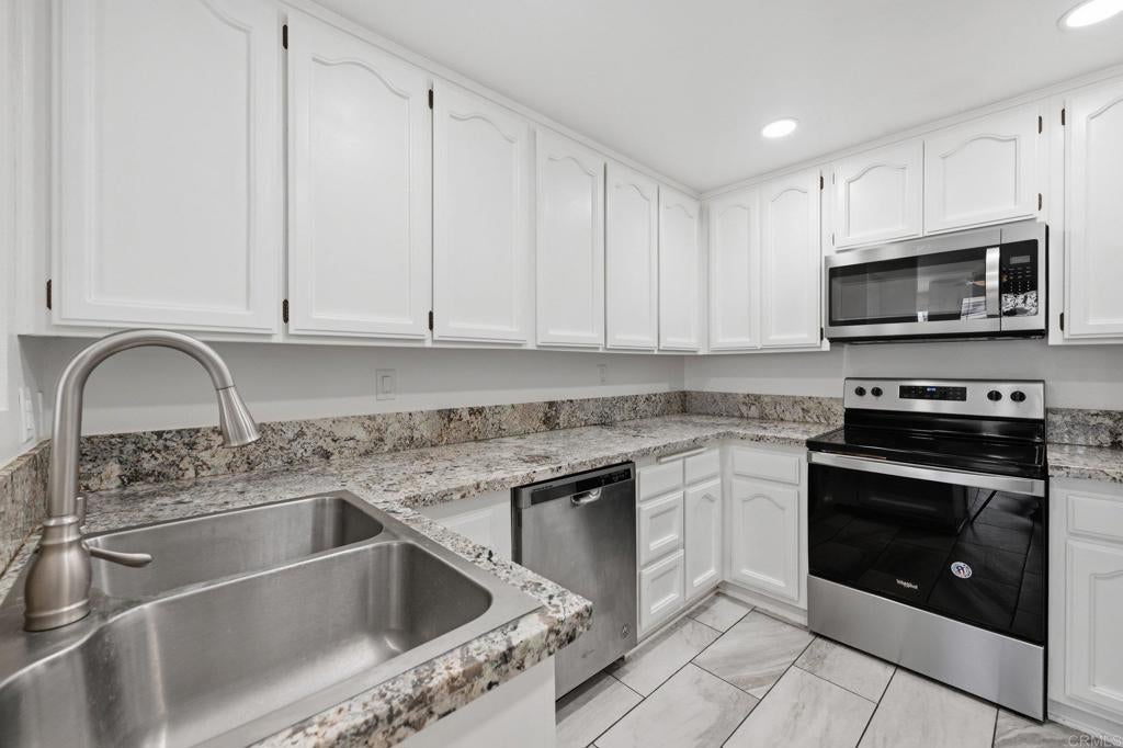 5845 Friars Road 1216, San Diego CA 92110