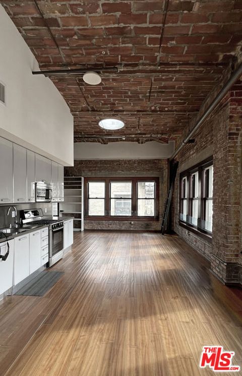 460 S Spring Street 1211 Los Angeles CA 90013