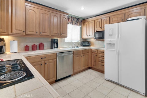 Tiny photo for 2452 Captains Walk, Bradley, CA 93426 (MLS # NS26121761)