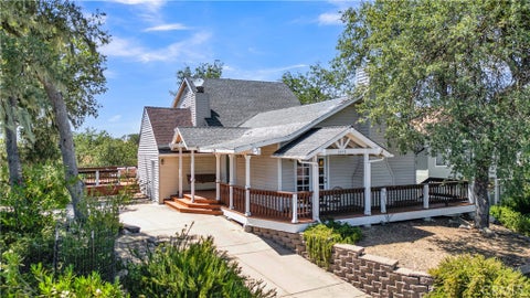 Photo of 2452 Captains Walk, Bradley, CA 93426 (MLS # NS26121761)