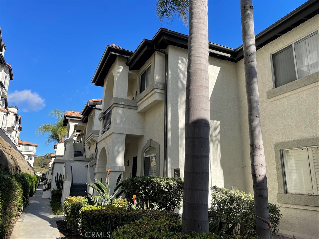 30902 Clubhouse Dr 18E