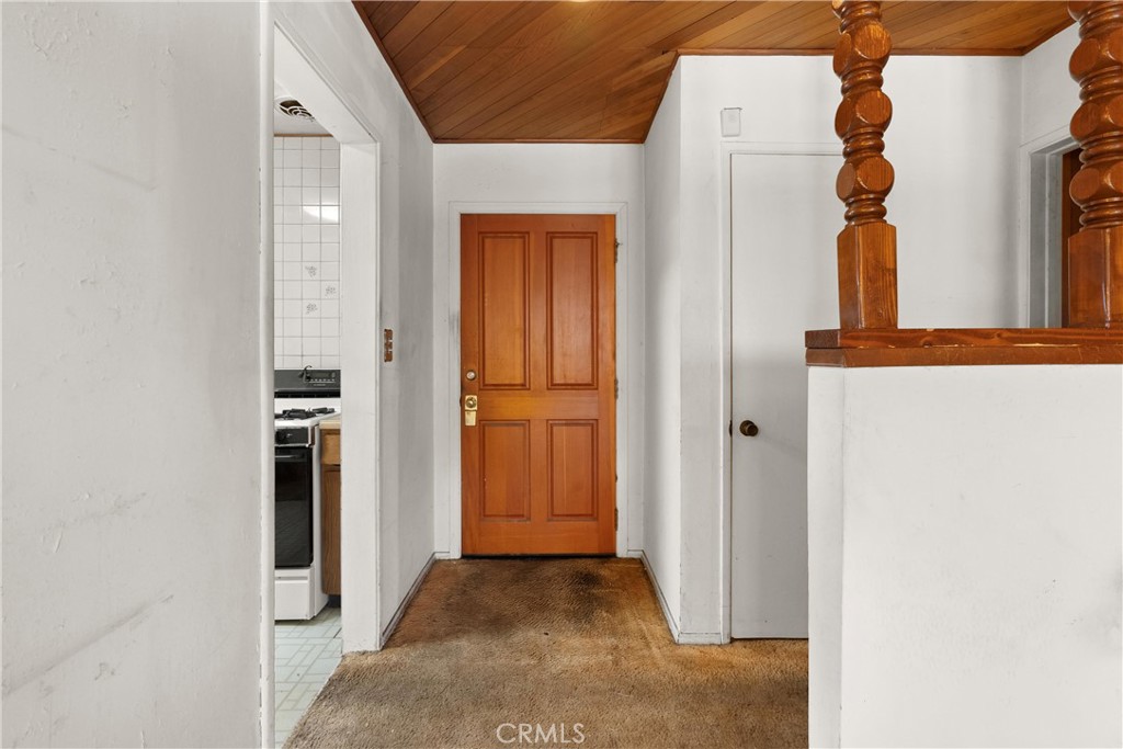 18928 Victory Boulevard