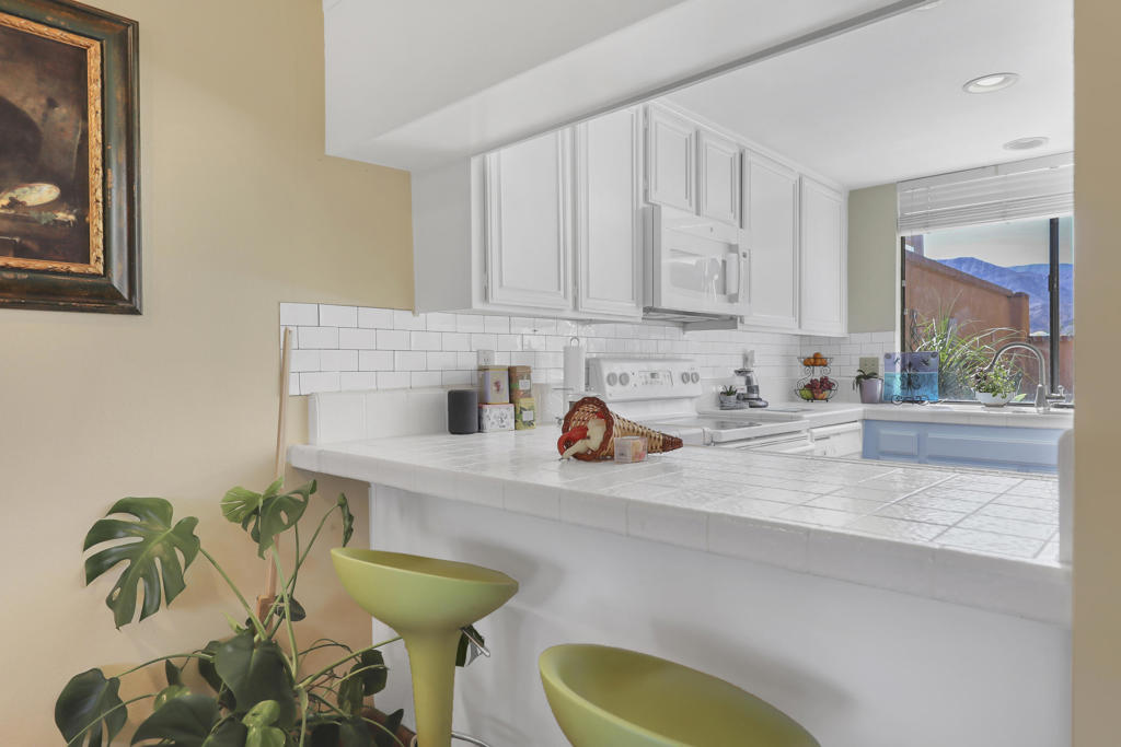 Sunrise C.C. - Residential