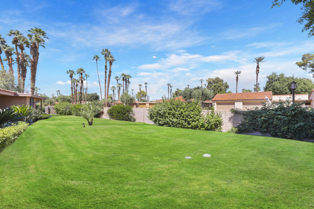 Sunrise C.C. - Residential